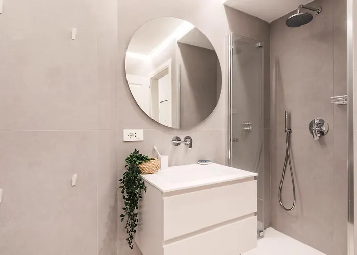 The Rent - One-bedroom In Barberini * Rome